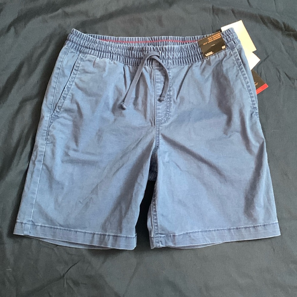 BNWT Vans shorts